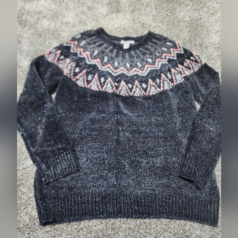 Bass,  Charcoal and Pink Patterned Crewneck Sweater M
